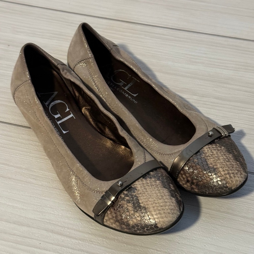 AGL Cap‎ Toe Ballet Flats Snake Embossed Toe Beige Shimmer Suede Womens 39.5 EUC